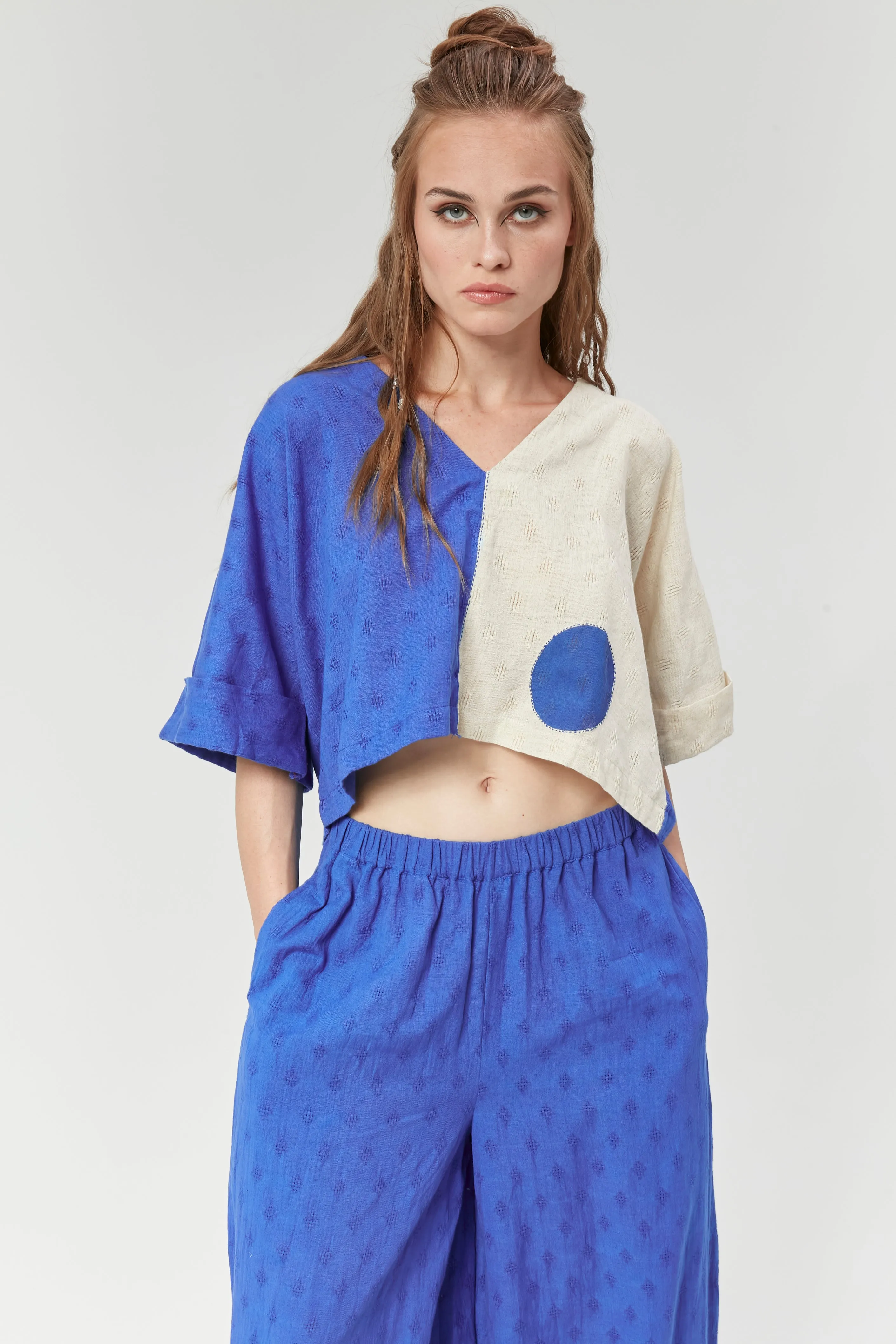 BLUE LONDON TOP